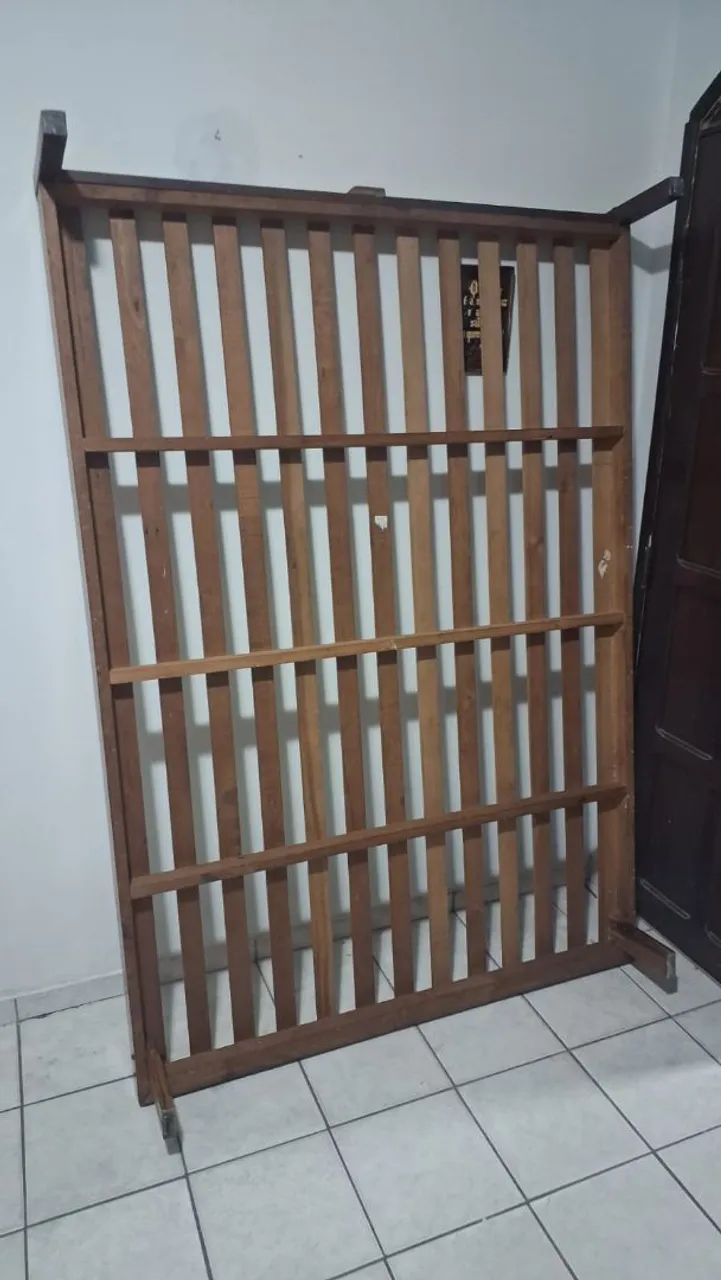 Cama casal madeira maciça 