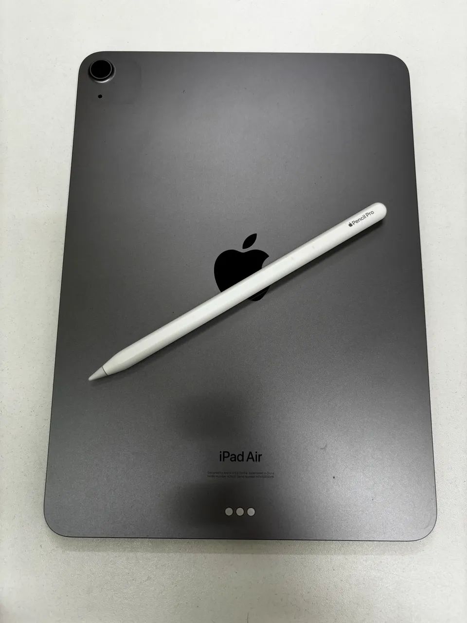 iPad Air 11 pol M2 128GB com Apple Pencil Pro