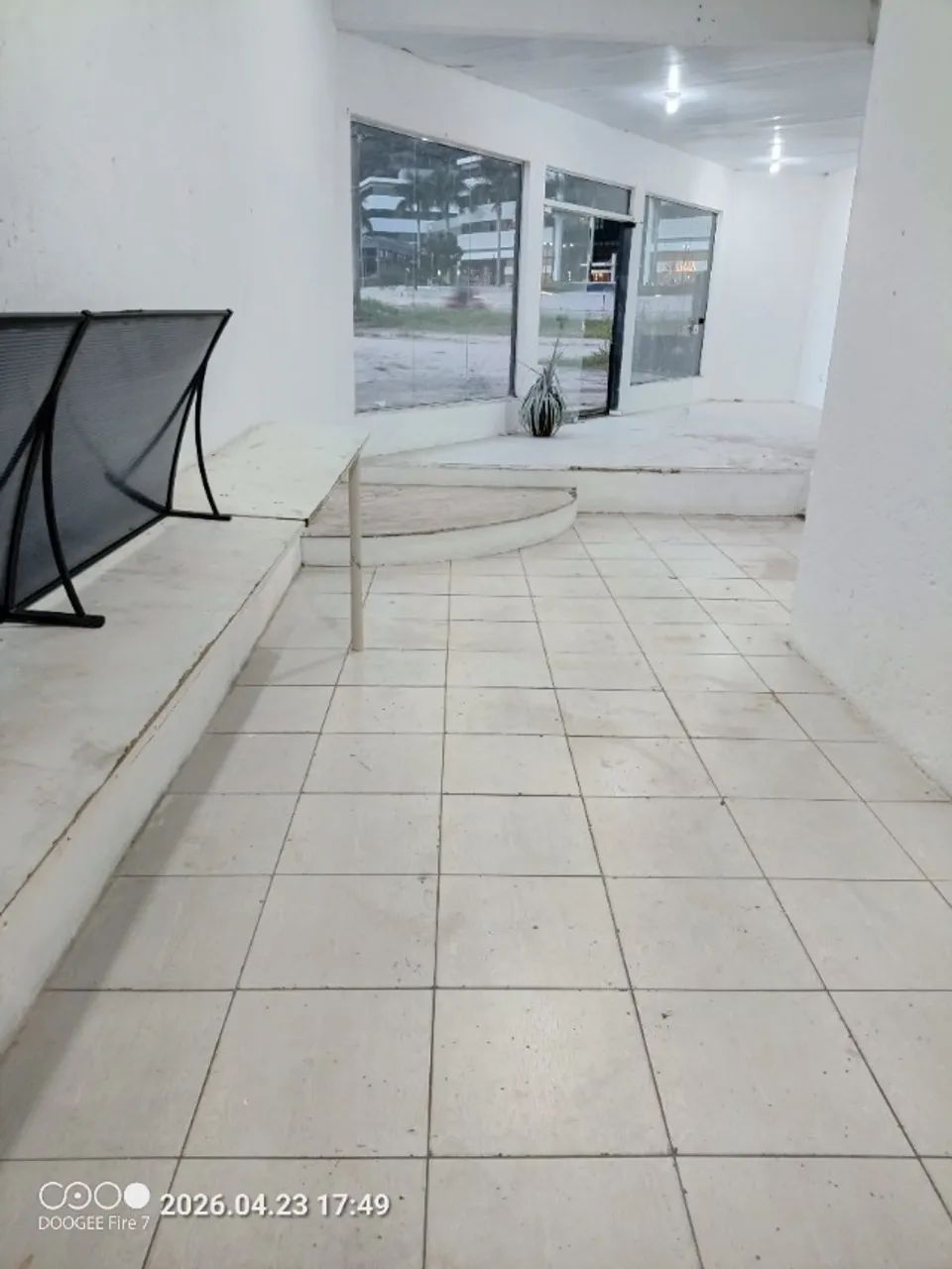 Loja Comercial, 55m2, Excelente Localizacao e Visibilidade para seu Negocio - Foto 5