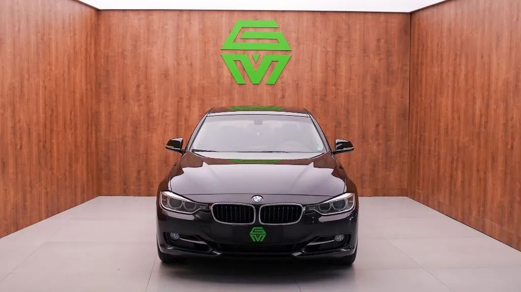 BMW 320I A 2.0 Turbo/activeflex 16V 184cv 4P 2014 - Foto 2