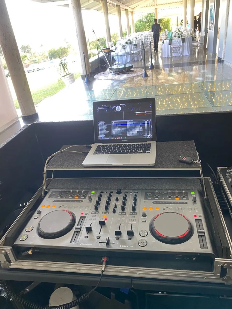 CONTROLADORA DDJ T1 PIONEER DJ - Equipamentos e Acessórios de Som