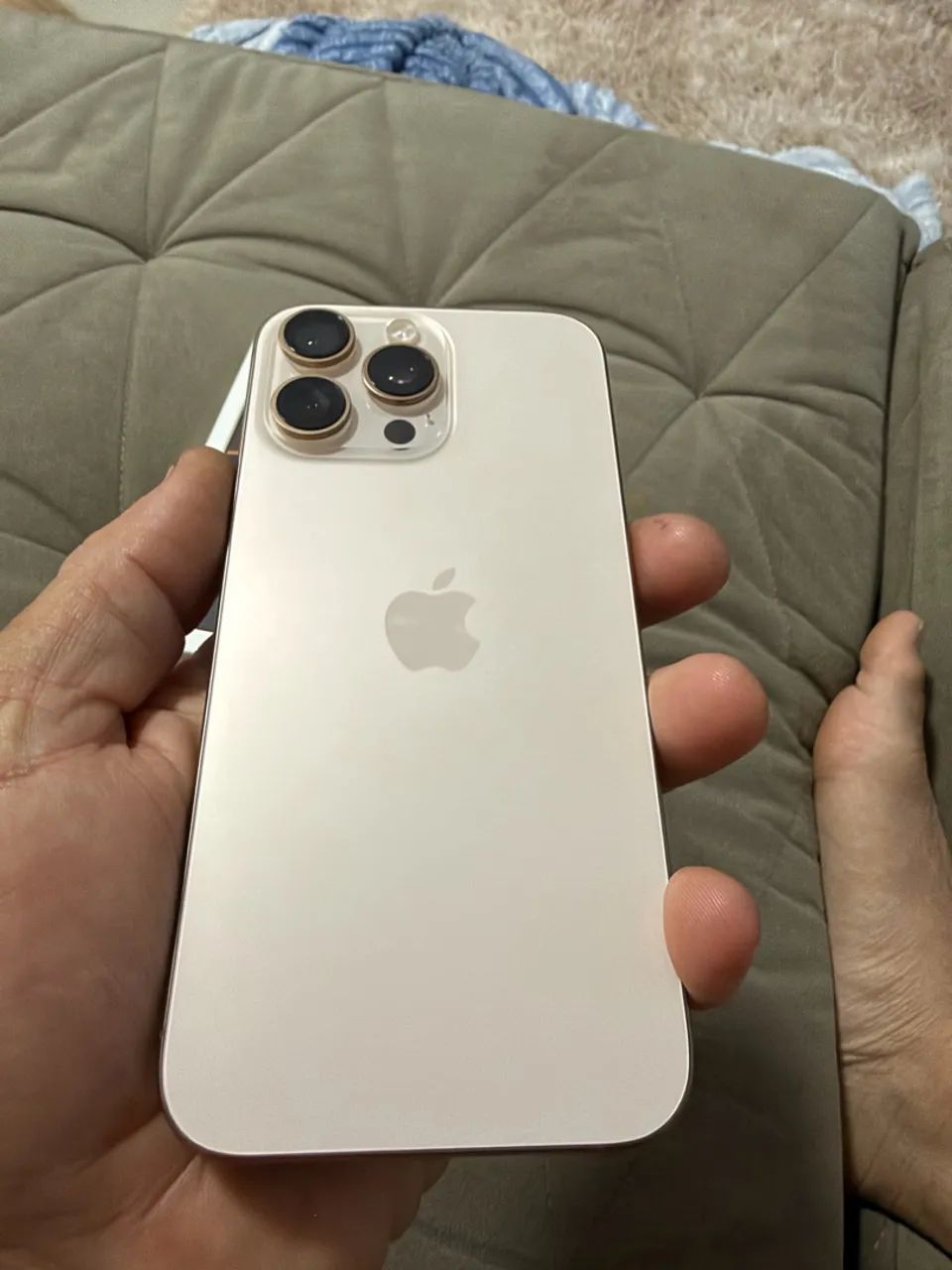 iPhone 16 pro Max  - Foto 3