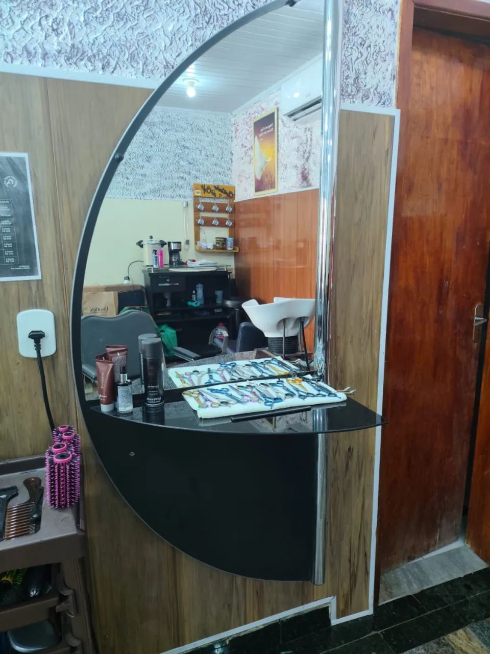 2 Espelho com bancada e 1 carrinho auxiliar  - Foto 3