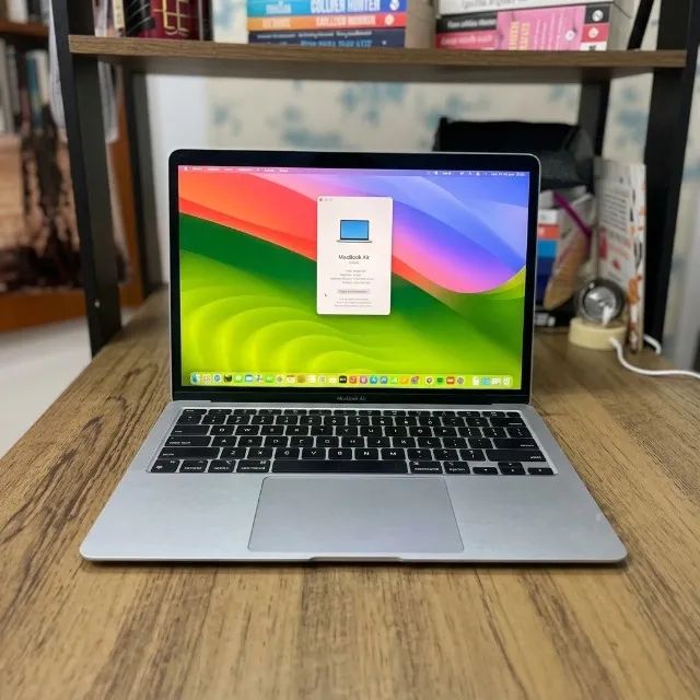 MacBook Air M1 2020 Space Gray - 8GB / 256GB SSD - Bateria