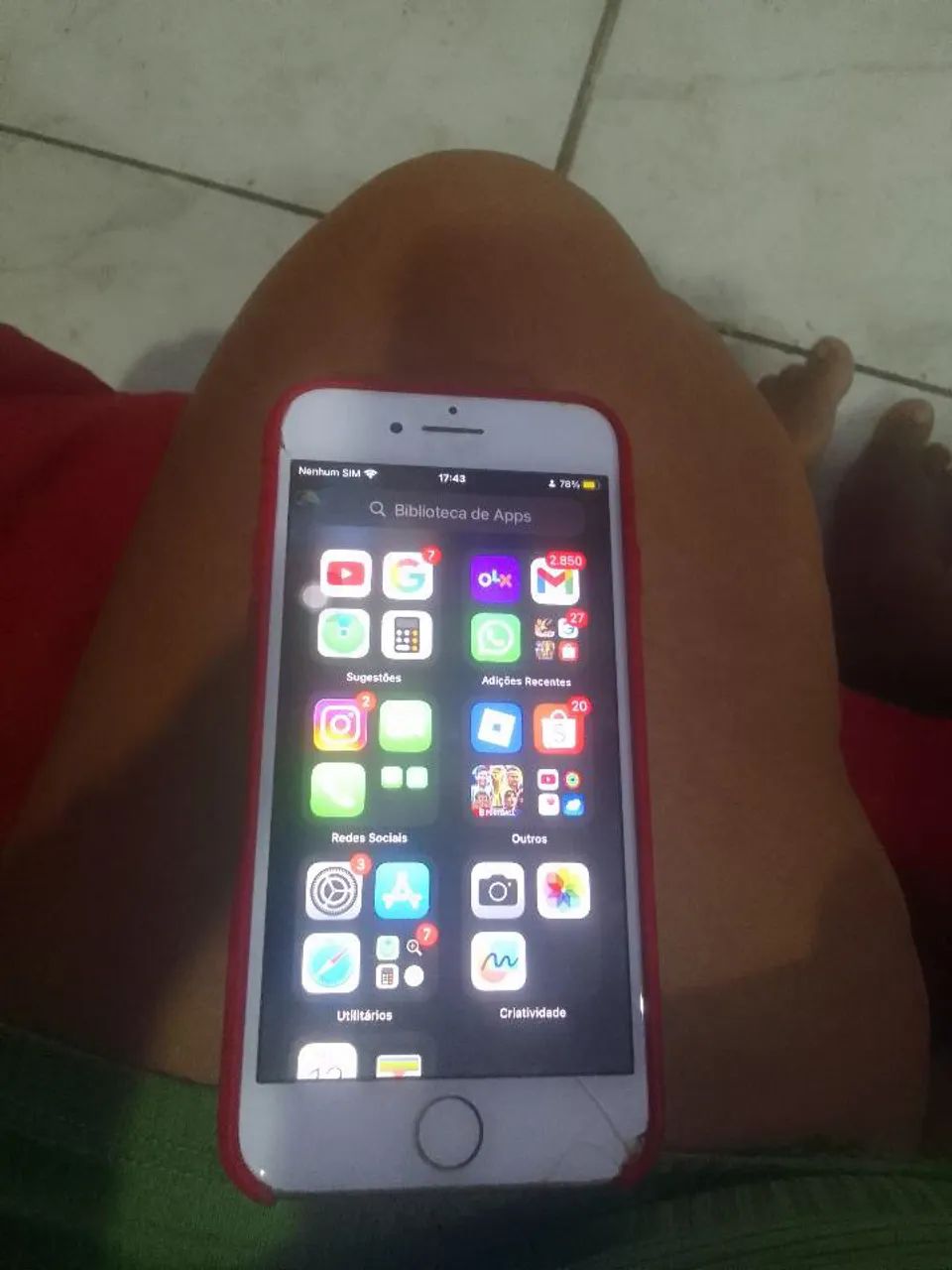 Vendo aiphone 8normal  se vim buscar te conversa no valor  - Foto 2