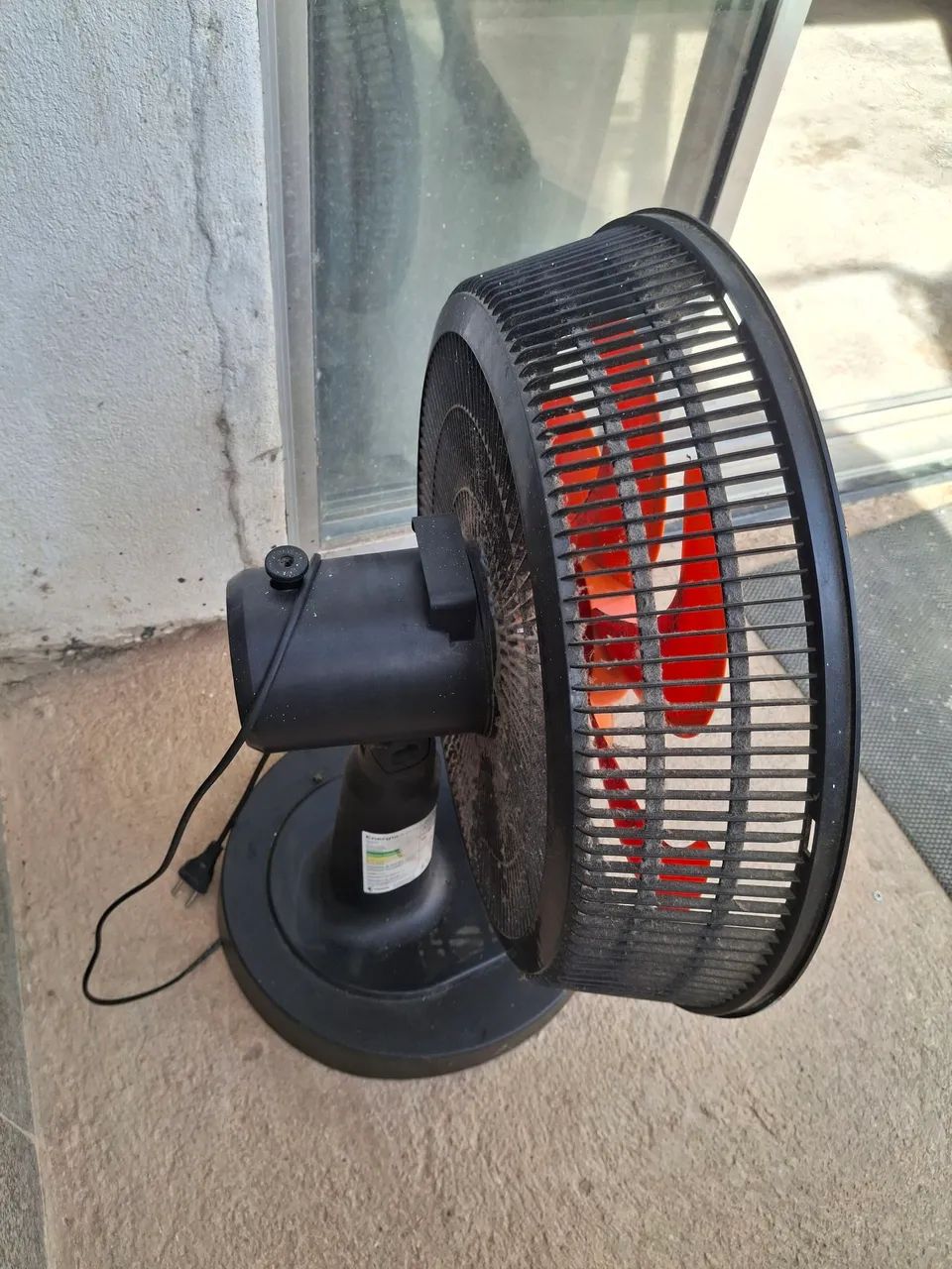 Ventilador precisando reparo - Foto 2