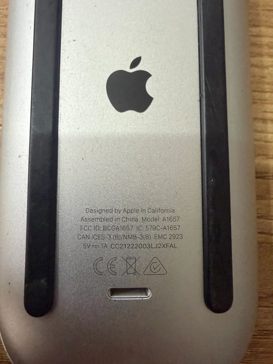 Mouse Apple Magic 2 Modelo A1657  - Foto 3