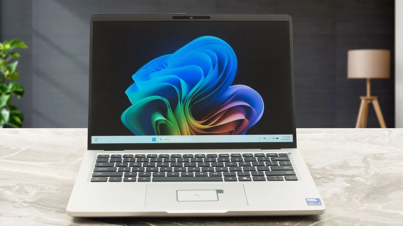 Notebook Dell Pro 14 Plus Modelo: Pb14250 - Foto 3