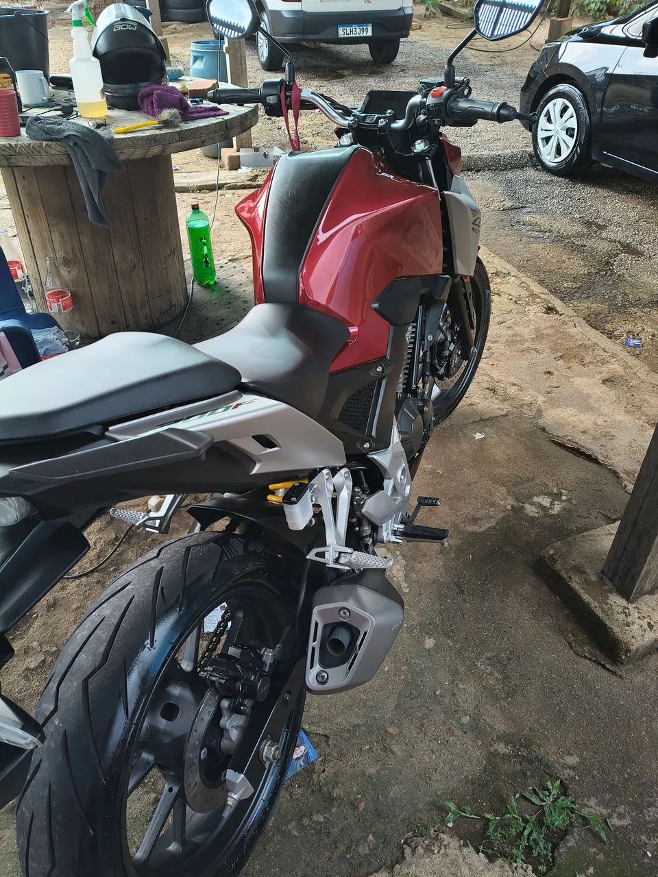 Excelente motocicleta 
