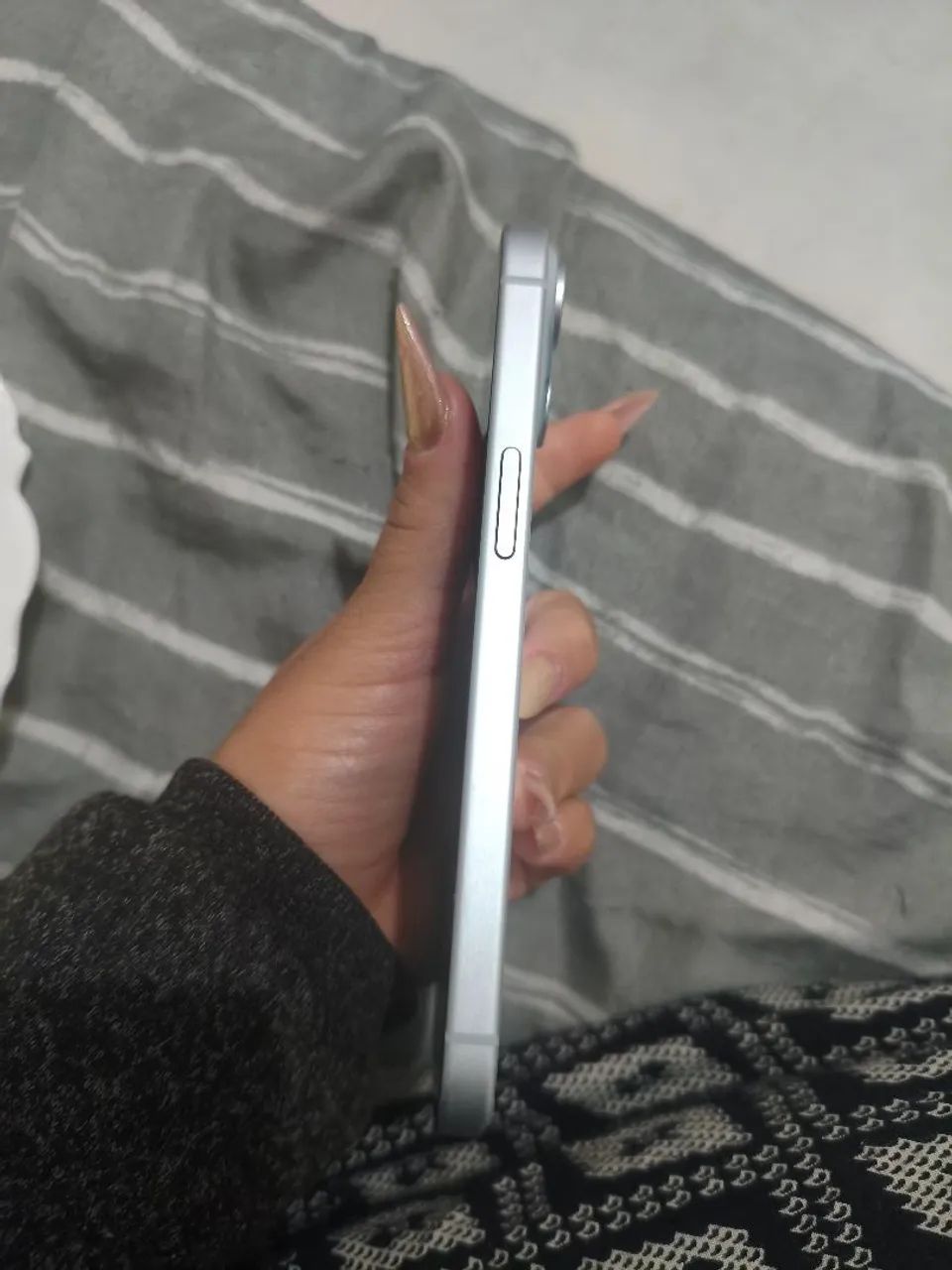 Phone 15 128GB Sami novo - Foto 4
