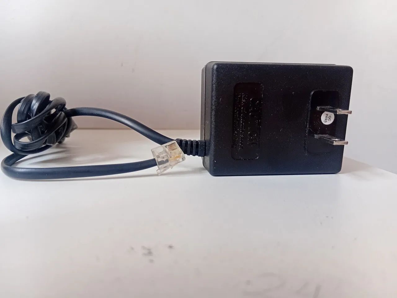 adaptador AC da marca Intelbras.  - Foto 4
