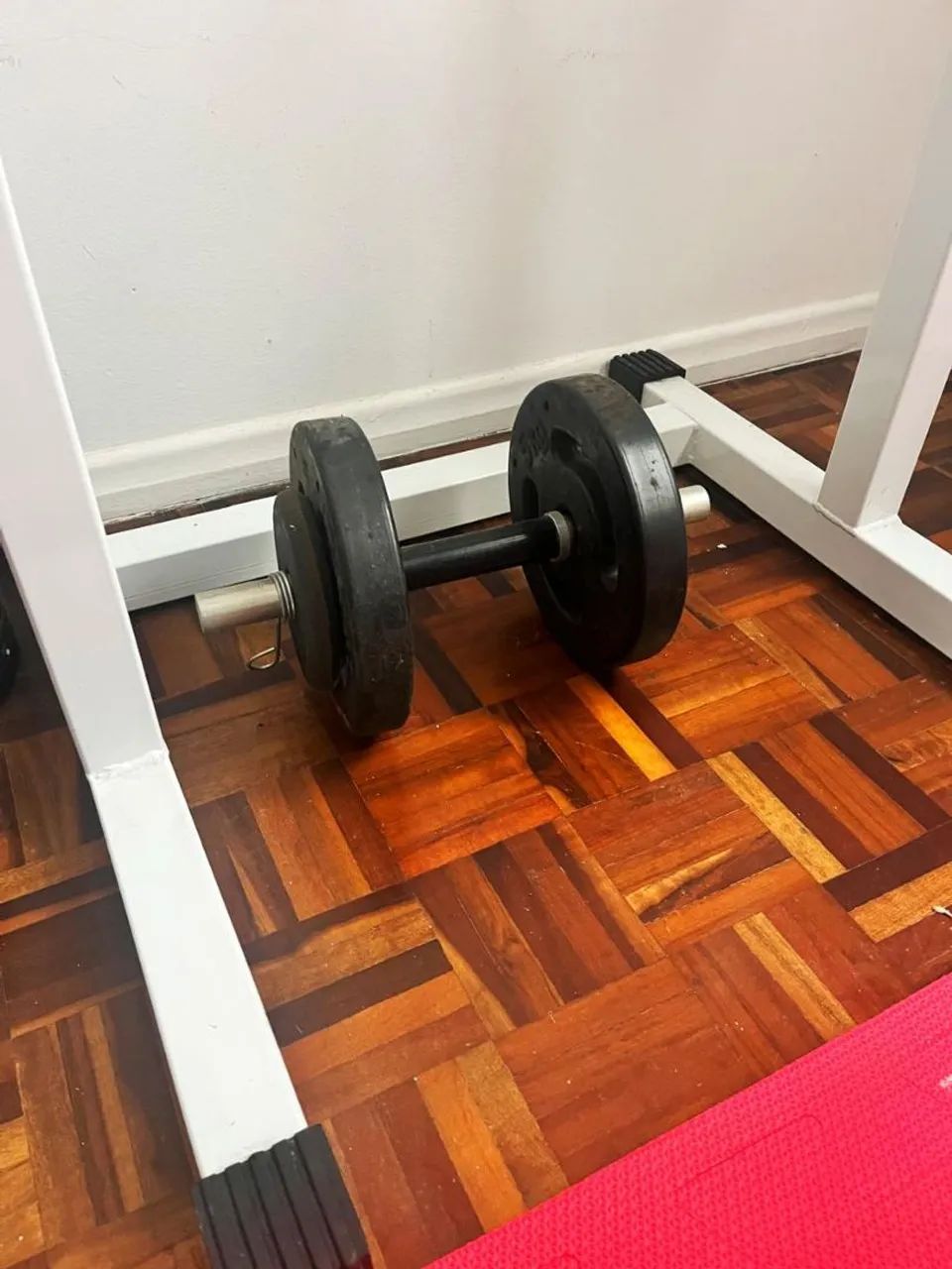Banco de supino, barra maciça, anilhas e suporte  - Foto 5