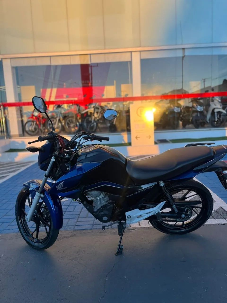 vendo troco financio titan 160 único dono moto quitada fipe 19 mil pix  - Foto 9