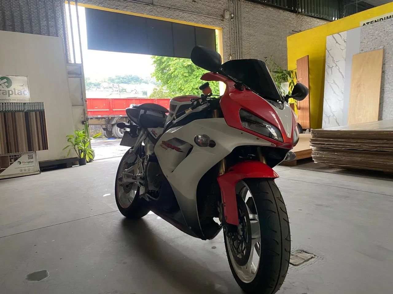 Cbr 1000 rr  - Foto 3