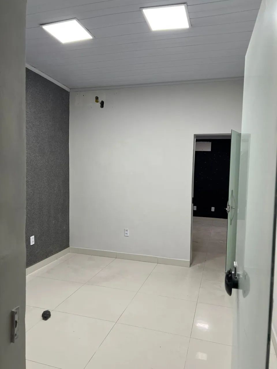Aluga-se Sala Comercial - Conjunto Uirapuru - Em frente ao fórum  - Foto 4