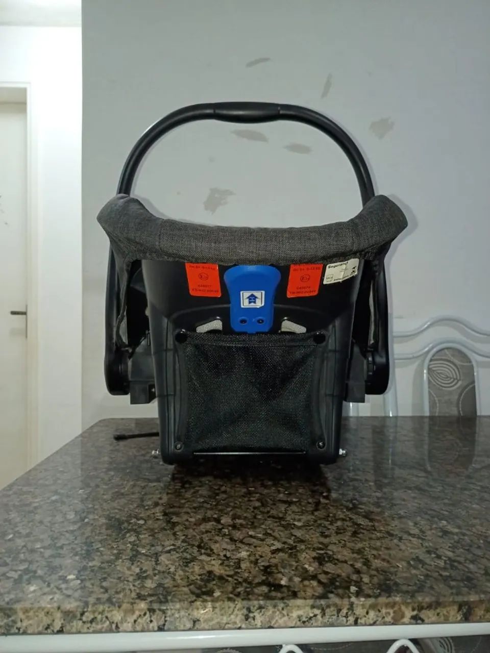 Bebê conforto simples mas em bom estado  - Foto 5