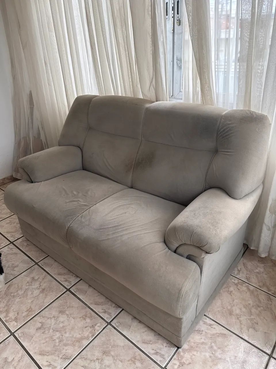Sofá de dois lugares  - Foto 2