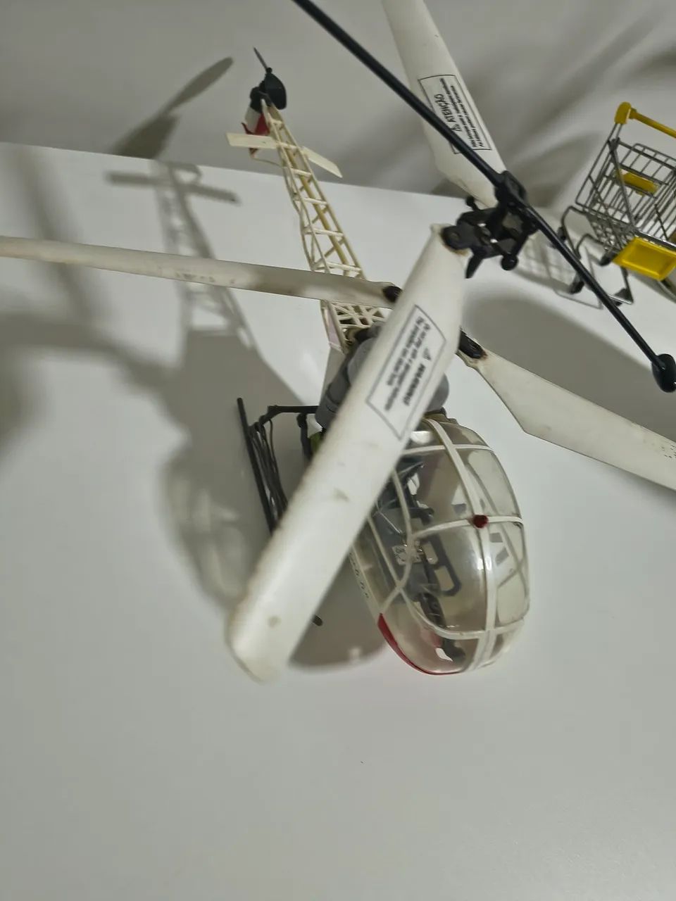 Helicóptero antigo  - Foto 2