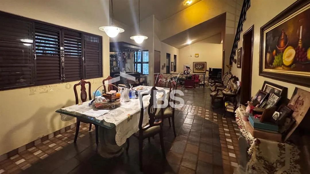Casa Térrea de Esquina no Setor Coimbra