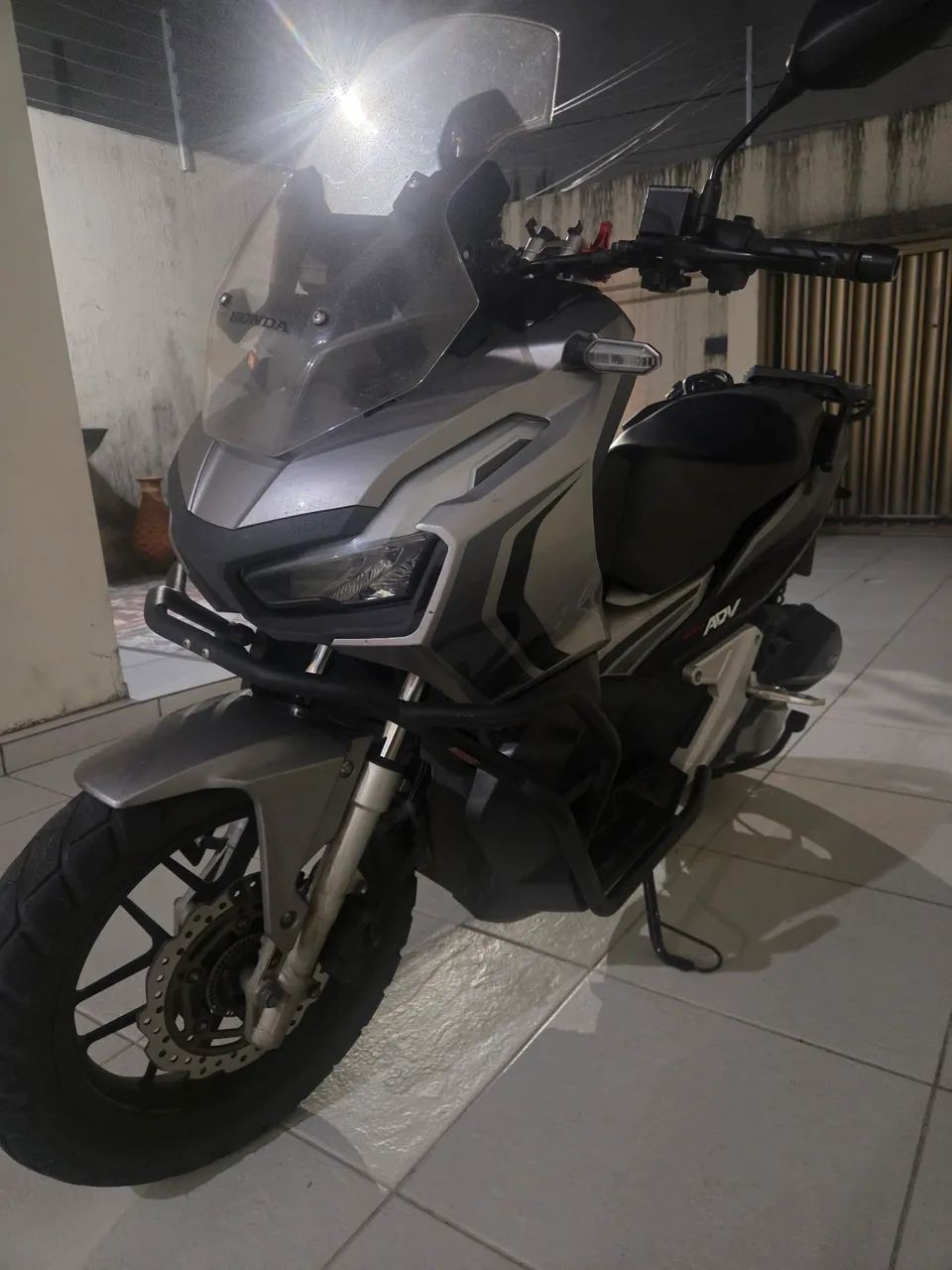 Honda Adv 150 - Foto 2