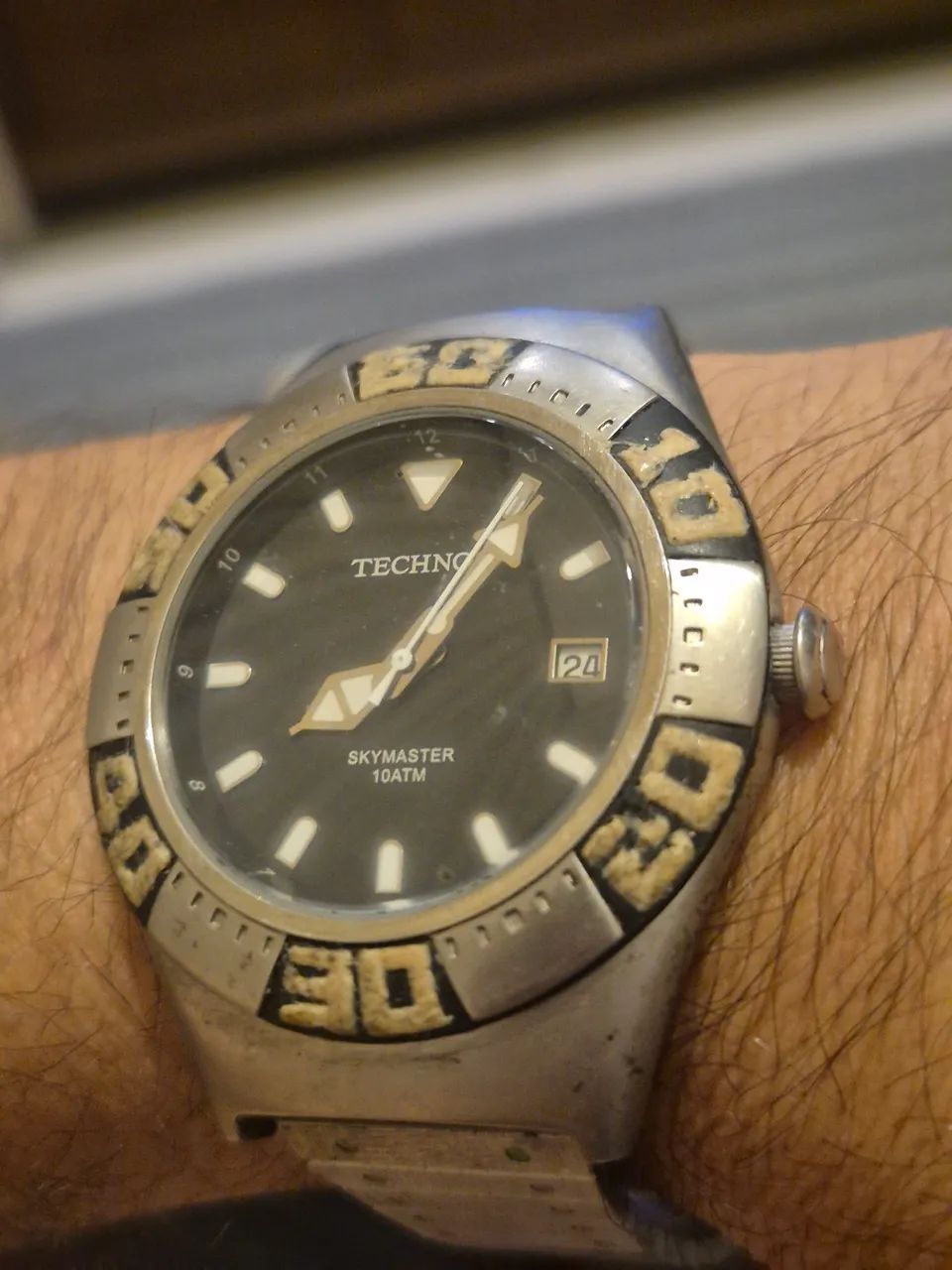 Relógio TECHNOS SKYMASTER  100 METROS  À QUARTZ  -  FUNCIONAMENTO OK - Foto 4