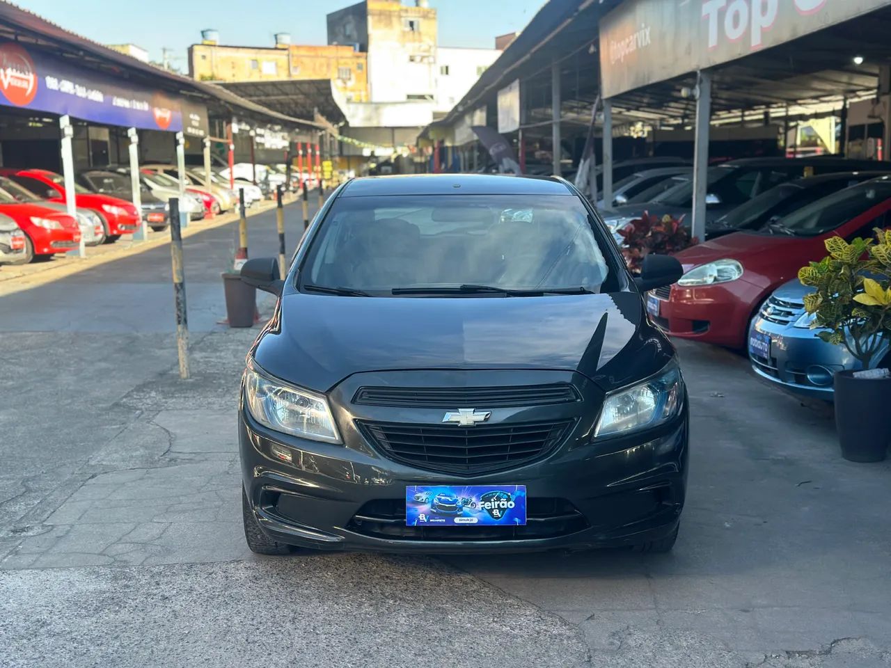 Chevrolet Onix Hatch LS 1.0 8V Flex Power Mec. 4P 2016 - Foto 2