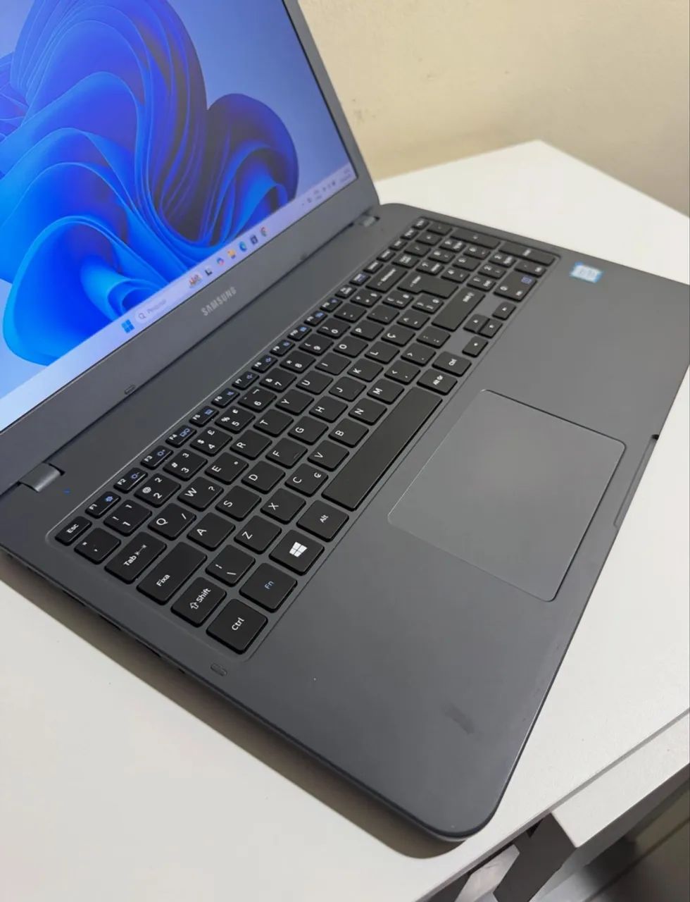 NOTEBOOK SAMSUNG i5 16GB - Foto 2