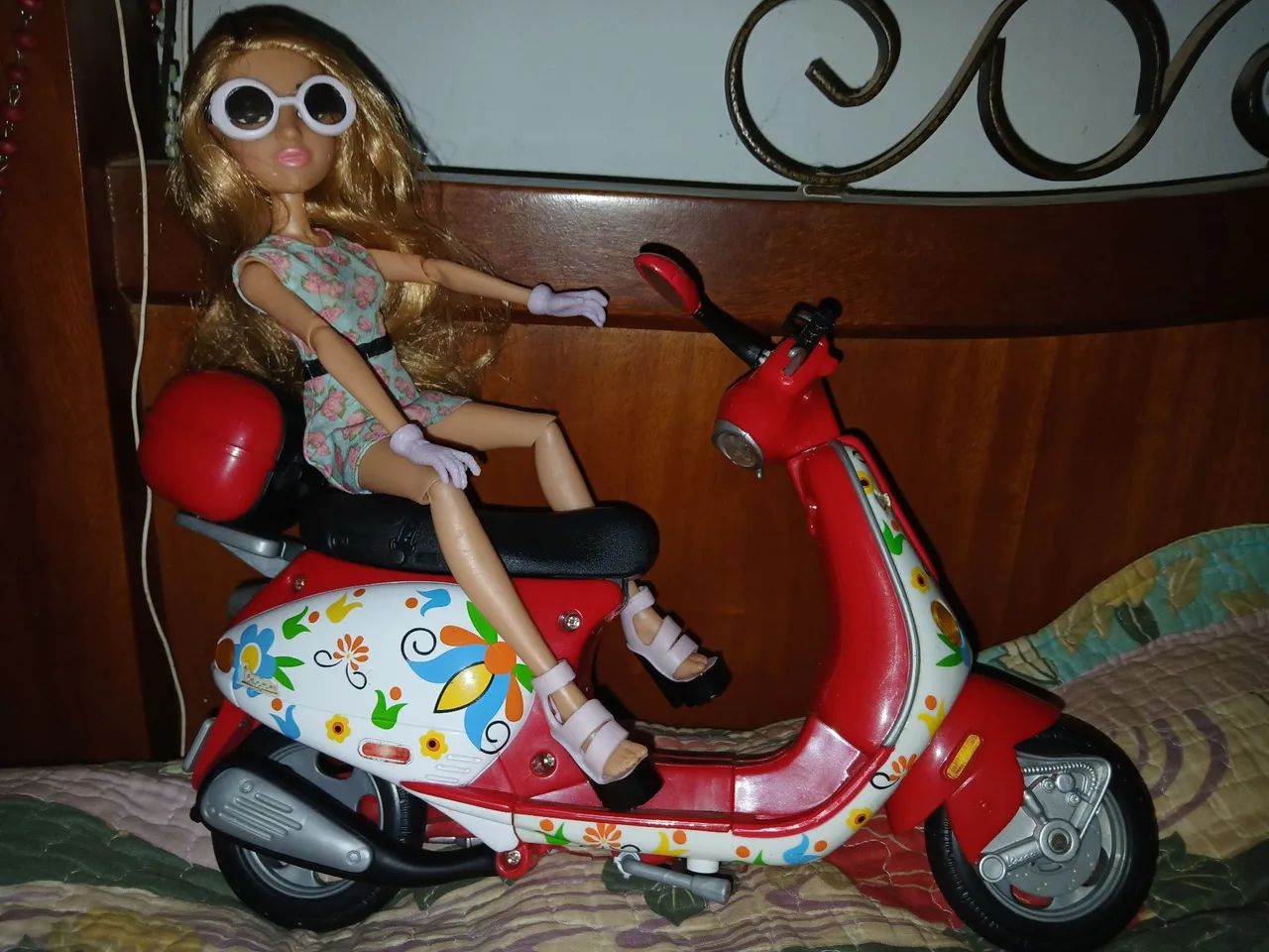 Boneca my scane com a scooter ! 