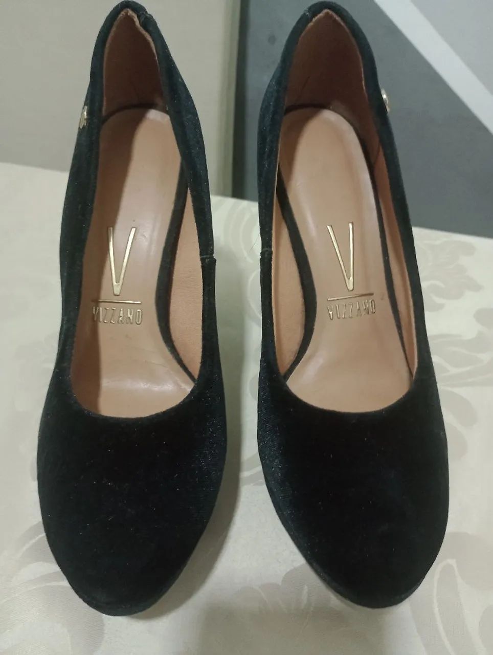 Vendo u sapato de camurça Vizzano 