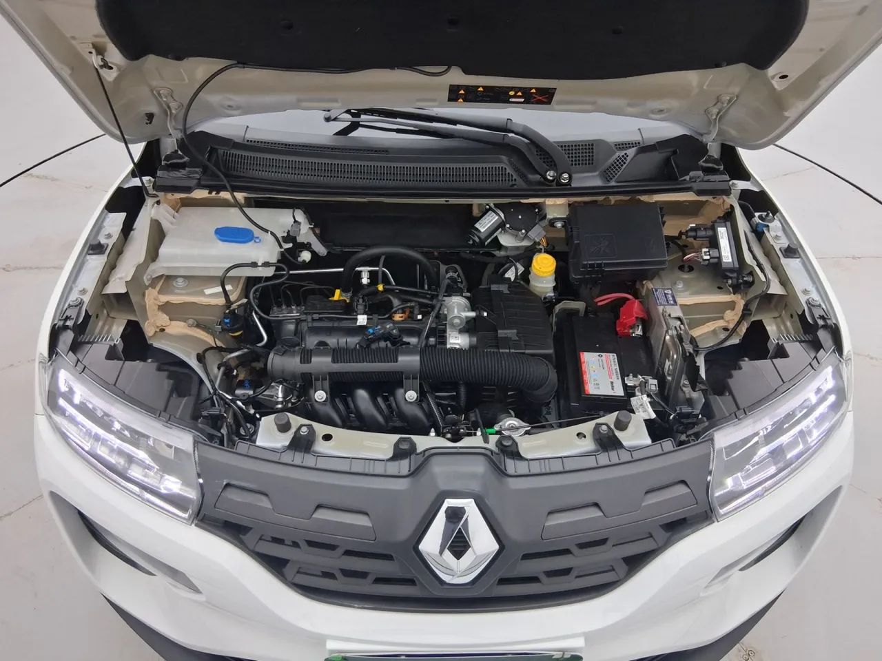 Renault Kwid 1.0 Zen, foto 10 de 18