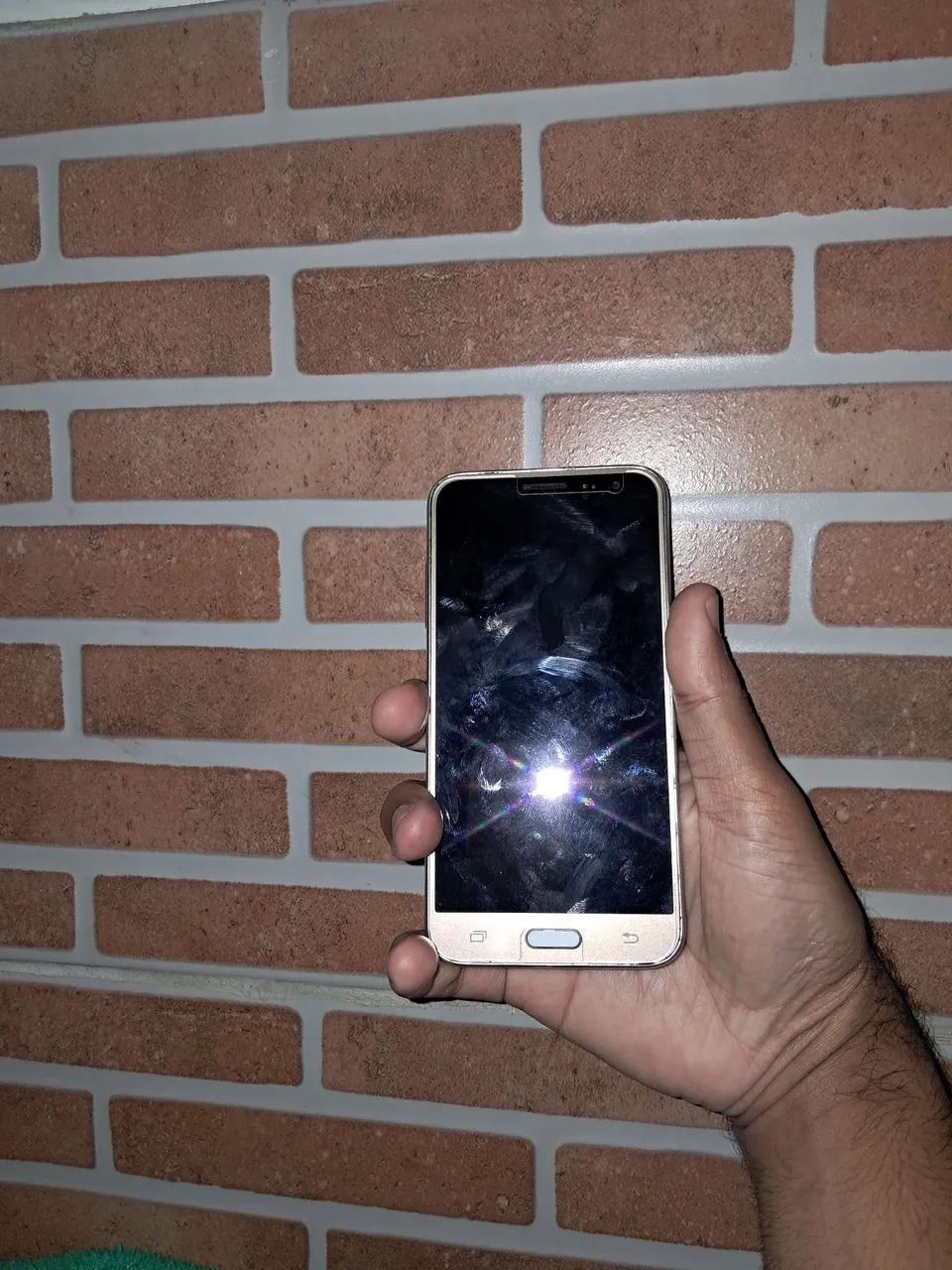 Galaxy j3 2016