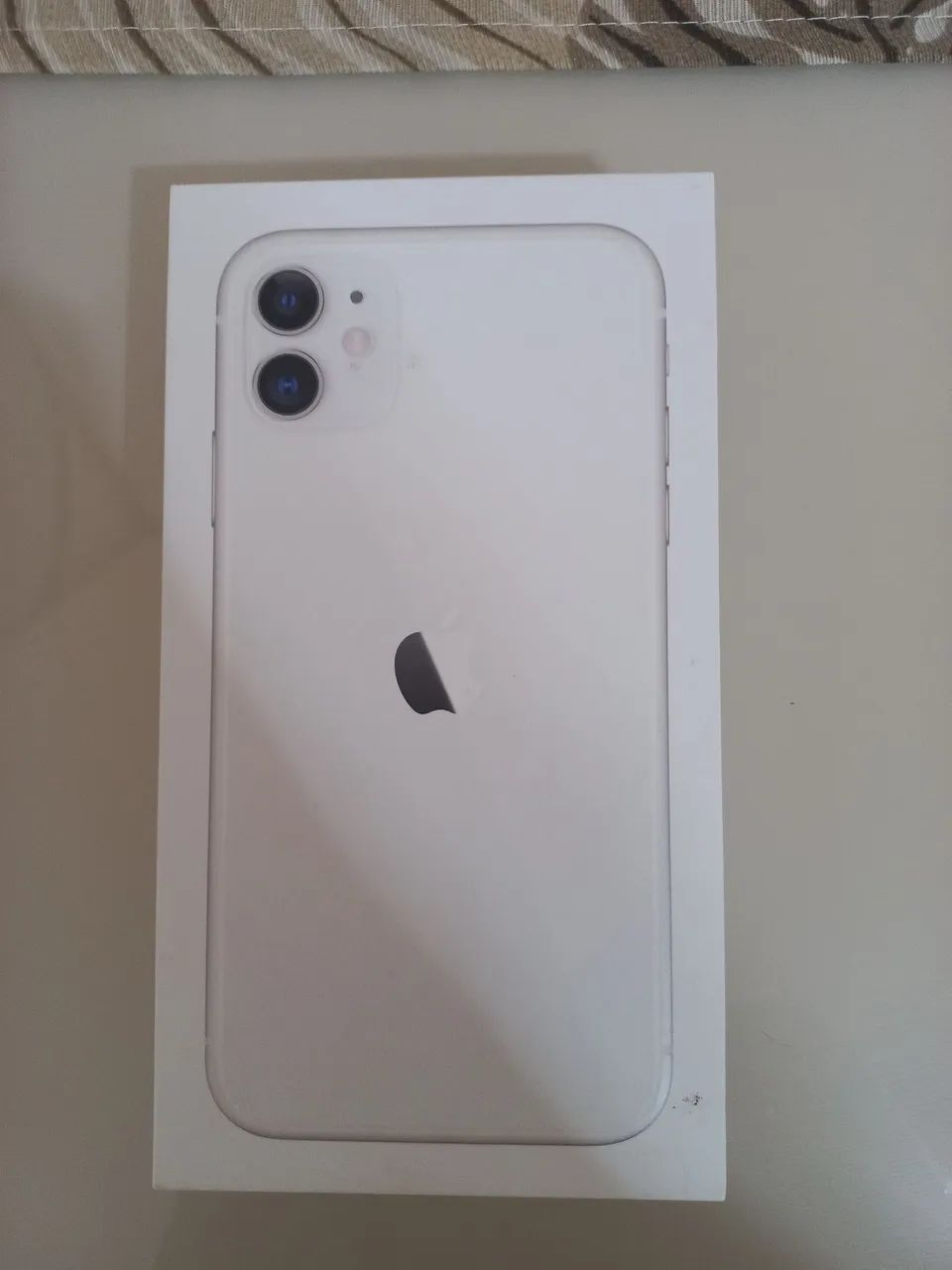 Vendo Iphone 11 128gb 4gb RAM - Foto 4