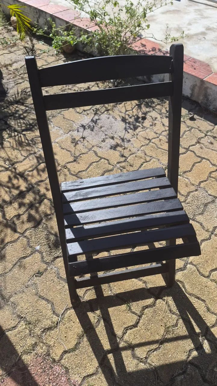 VENDO   JOGO MESAS E  CADEIRAS - Foto 3