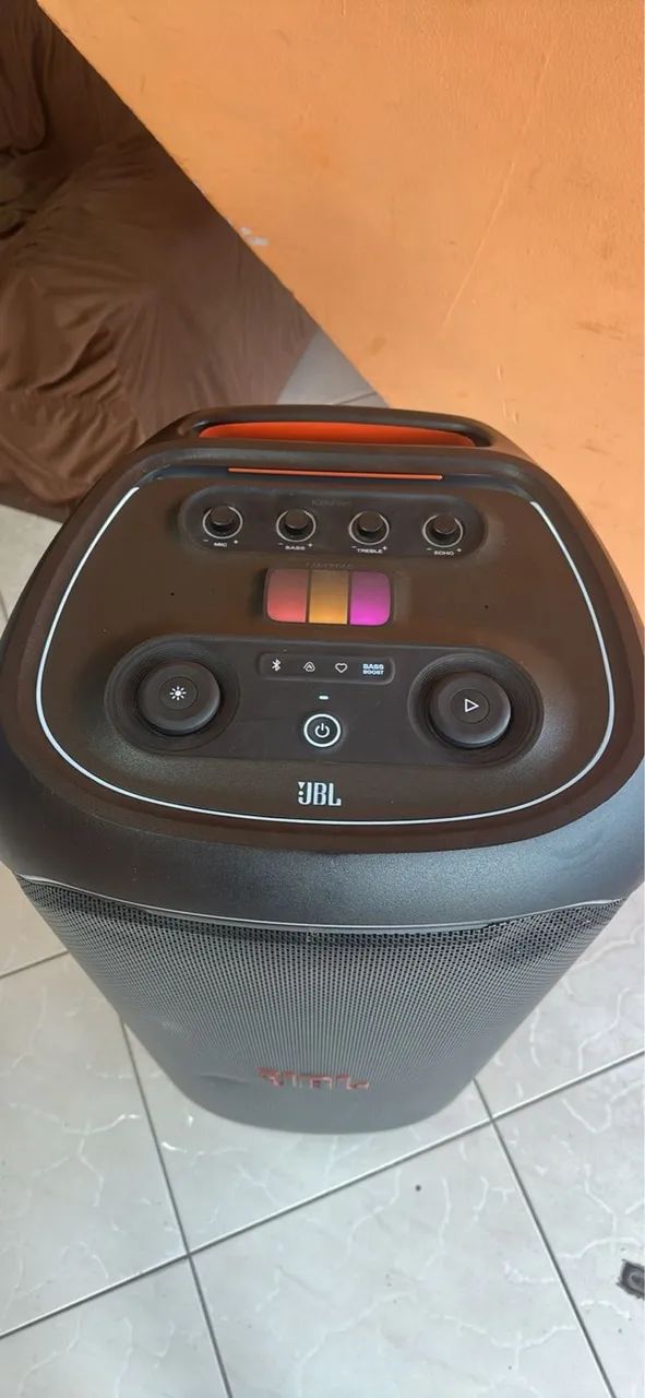 Caixa JBL - 1000 (Ultimate ParyBox)  - Foto 2