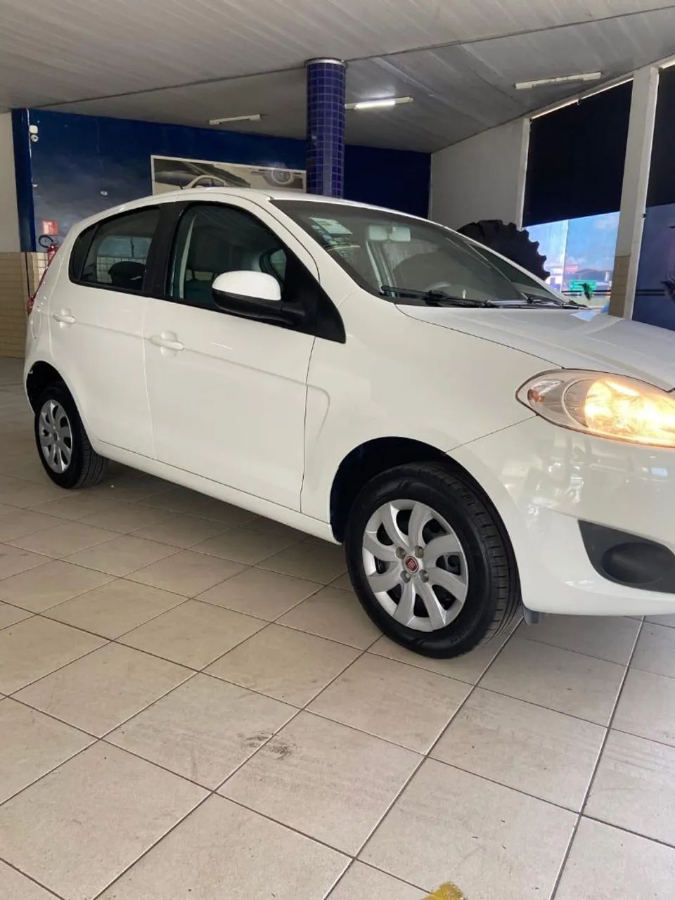Fiat Palio Attractive 1.0 EVO Fire Flex 8V 5P 2016 - Foto 2