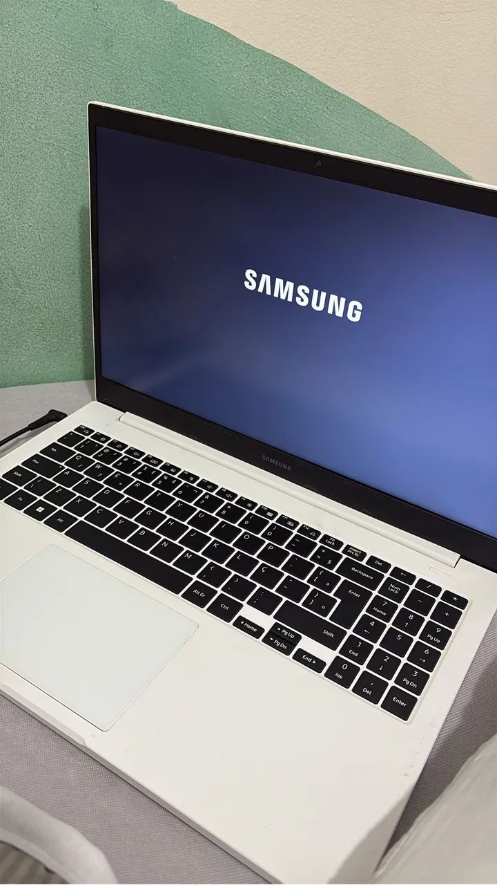 notebook 11th Gen Intel(R) Core(TM) i5-1135G7 