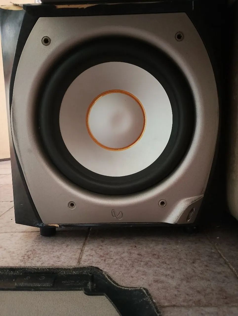 Subwoofer Infinity Interlude IL100s. - Foto 3