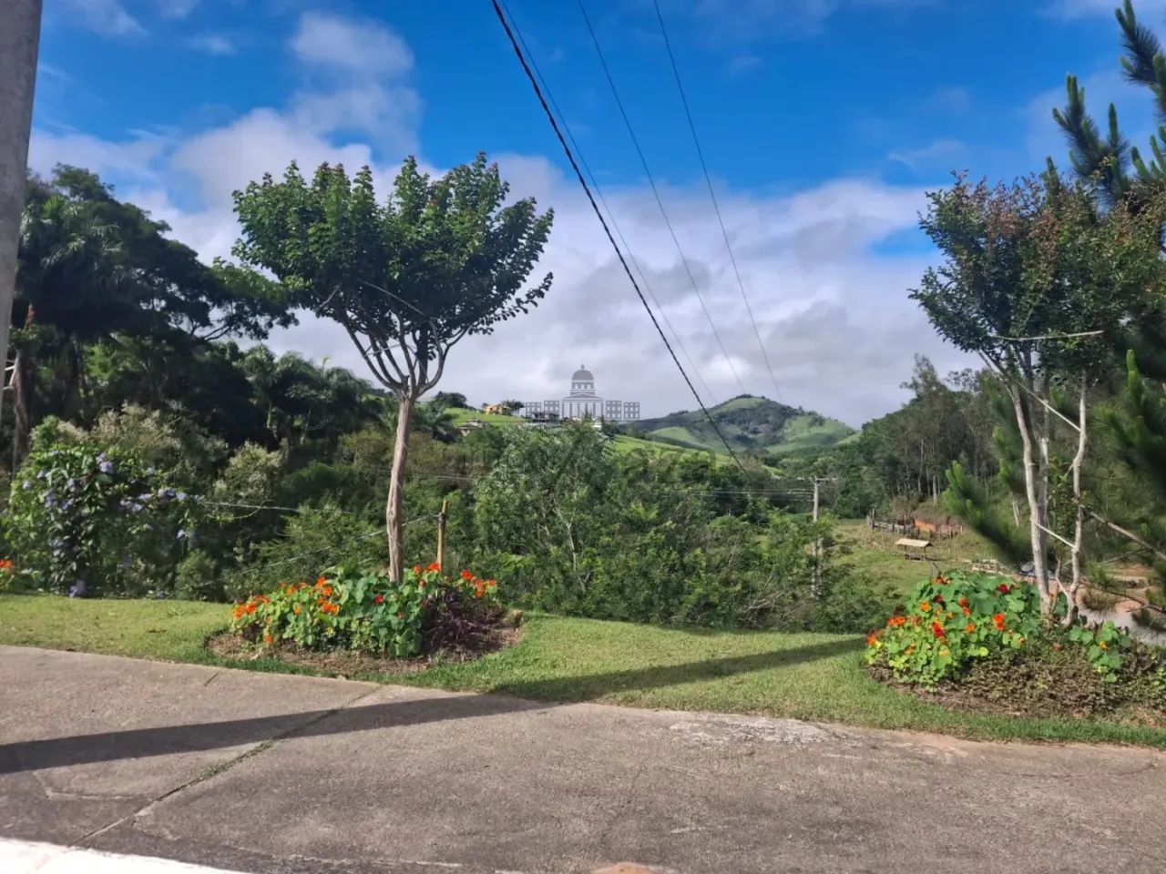 Terreno de 1.000 m² no Condomínio Village Parahybuna | Pronto para Construir - Foto 12