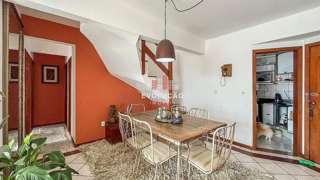Cobertura Duplex com piscina e vista p/o mar  Abraão, Florianópolis - Foto 4