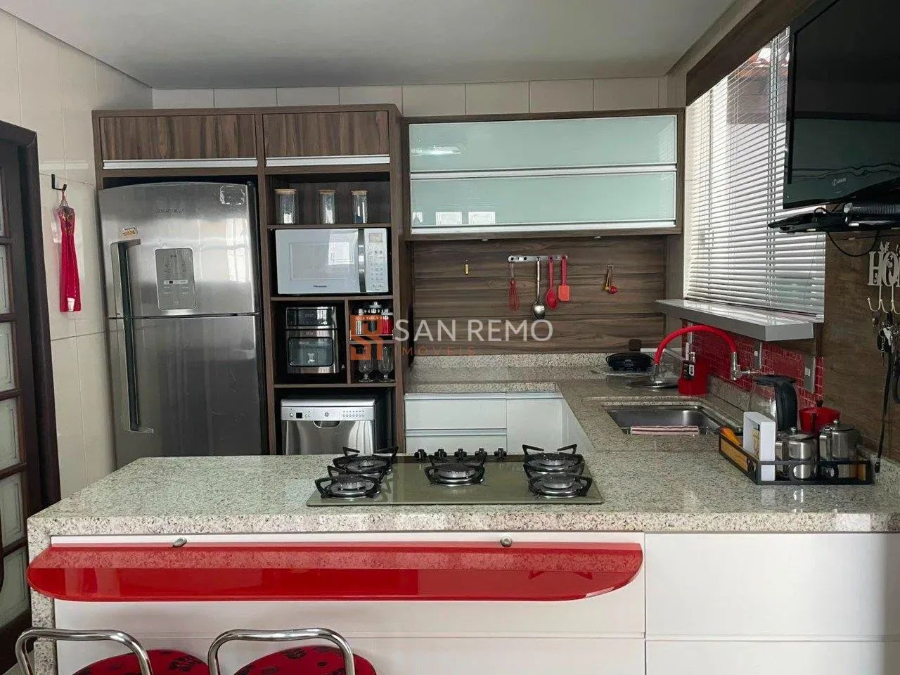 Itacorubi | Casa 4 quartos, sendo 1 suite - Foto 2