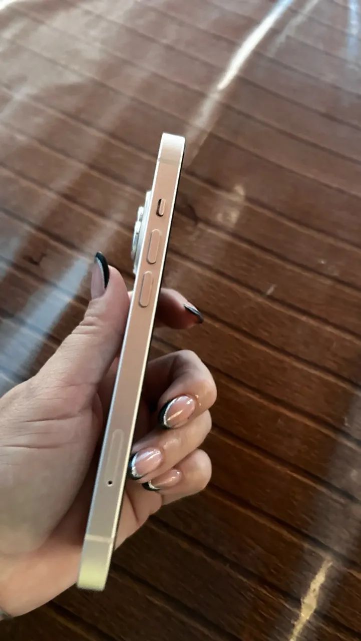 iPhone 14 - Foto 2