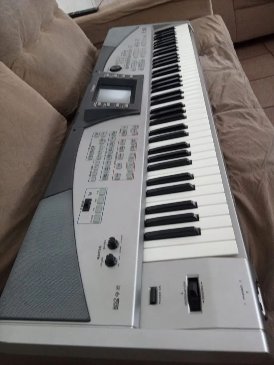 Teclado Roland E60 Profissional 