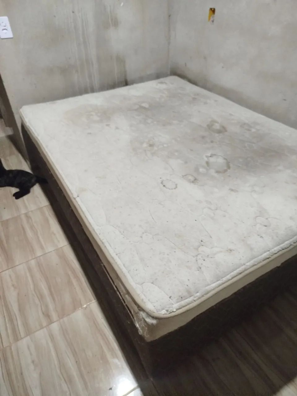 Vendo cama box casal  - Foto 4