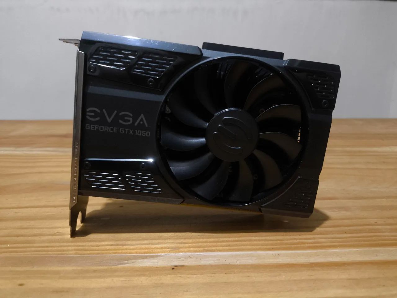 Geforce Gtx 1050 - EVGA