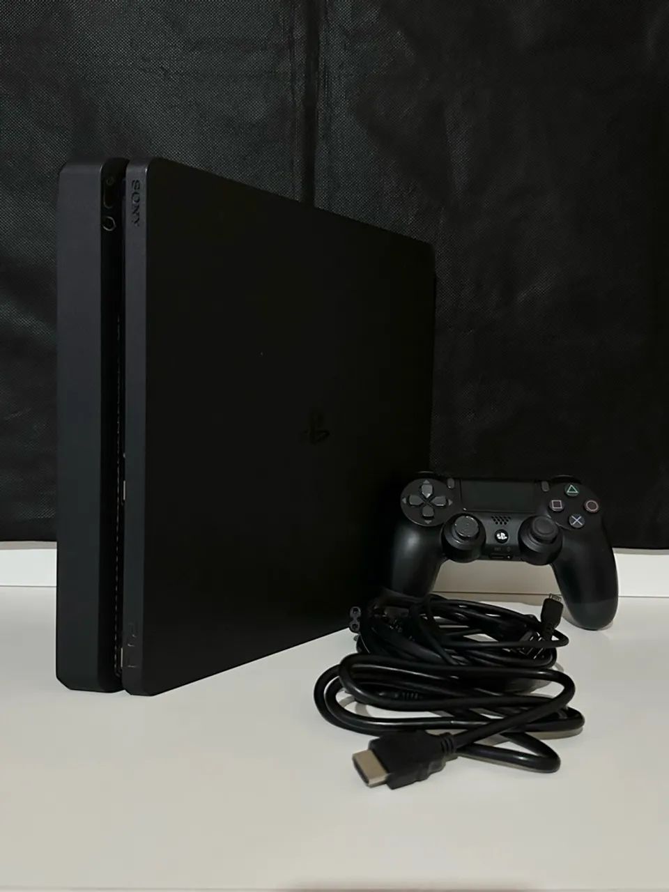 PlayStation 4 Slim - Foto 2