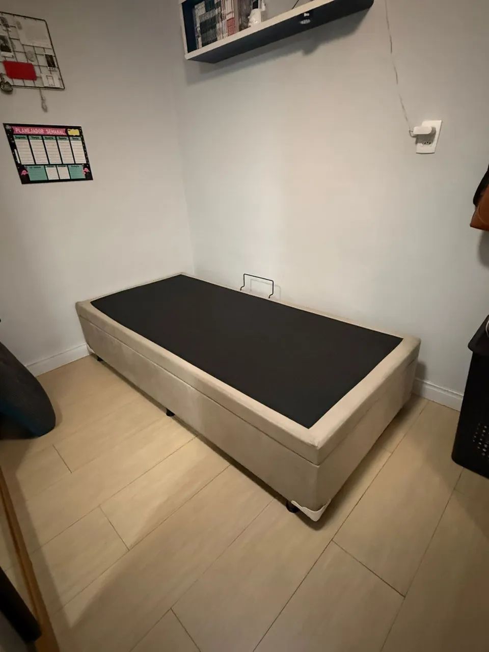 Cama Baú solteiro sem colchão - Excelente Estado 