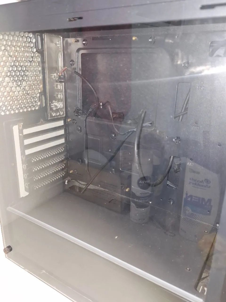 Gabinete AeroCool ATX - Foto 3
