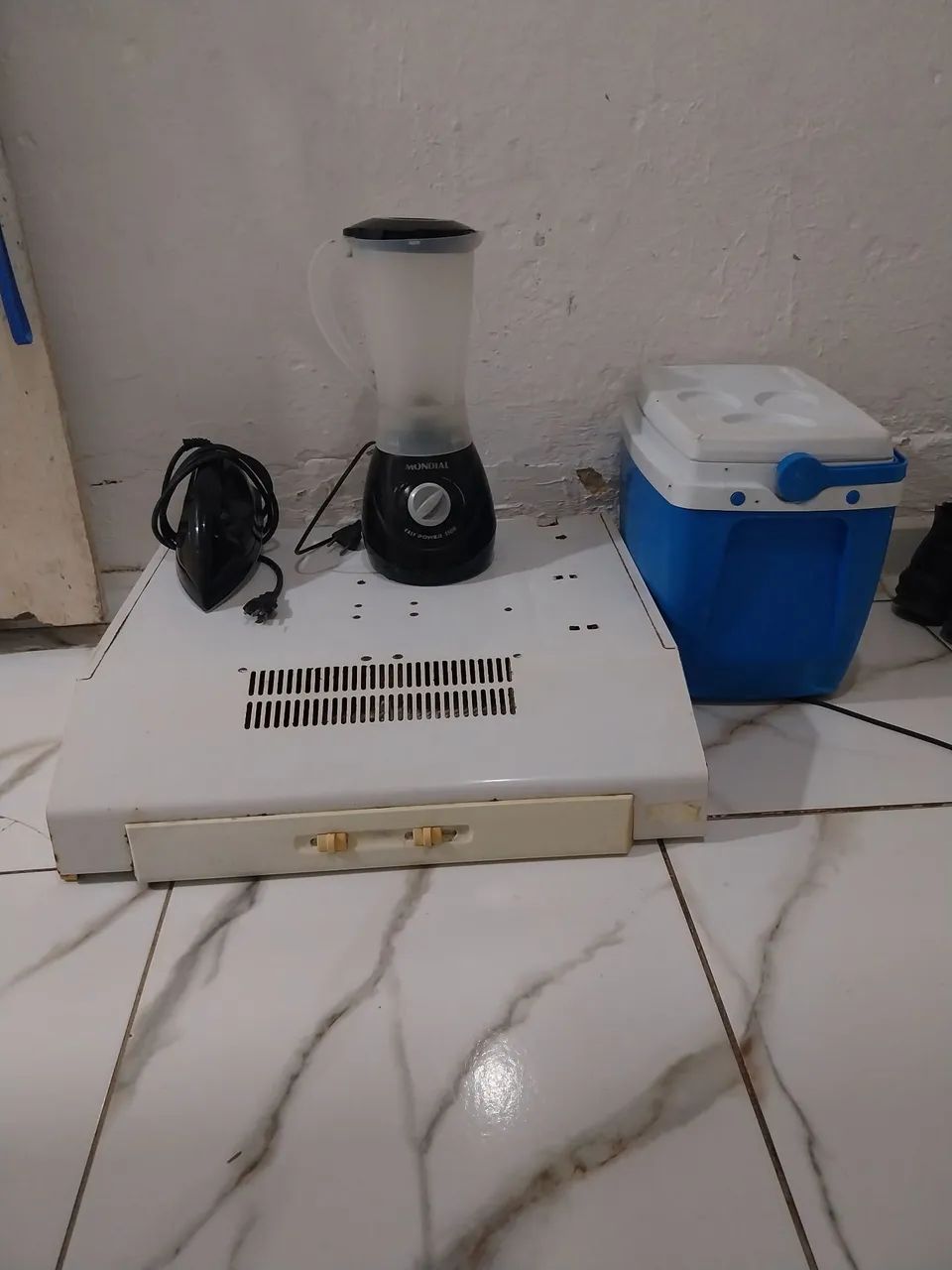 Vendo todos os móveis na foto - Foto 4