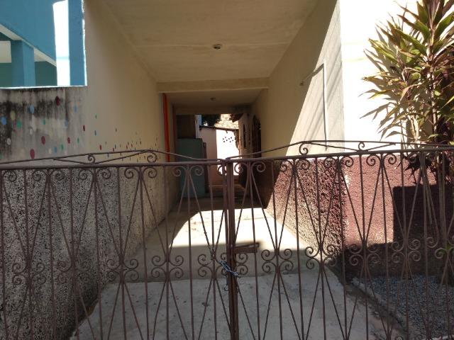 Casa com potencial para comercio, bairro Maria Ismênia - Foto 2
