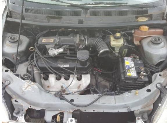 Desmontando Ford/ ka 1998 - Foto 4